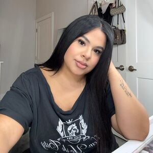 Meet your Posher, Natalia